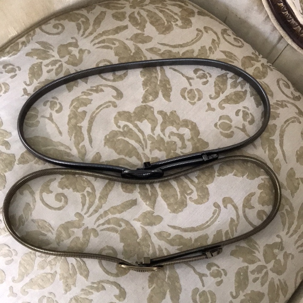 ✅CLEARANCE- Two Vintage 80s Metal Stretch Belts - Picture 3 of 8